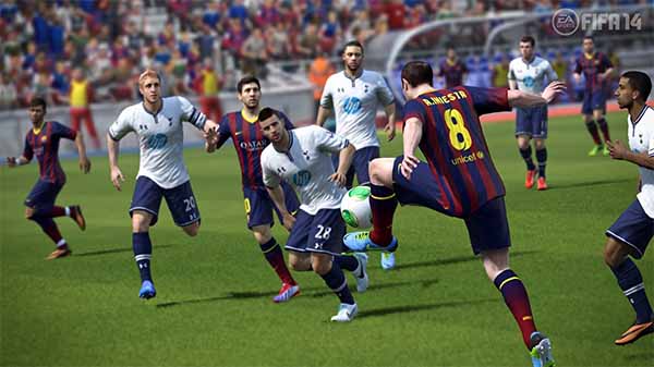 GamesCom 2013 New FIFA 14 Screenshots