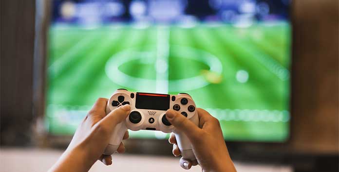 Why FIFA Games are so Popular Among Students